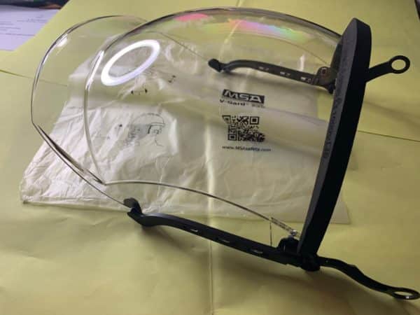 VISIERES PR V-GARD 950 - Matière VERRE PC Incolore – Image 3